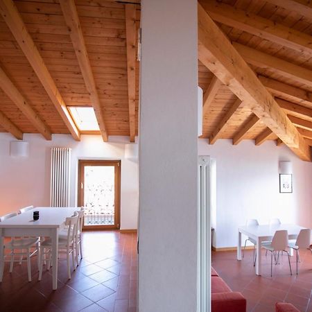 Iseolakerental - Casa Del Pescatore Riva di Solto Eksteriør billede
