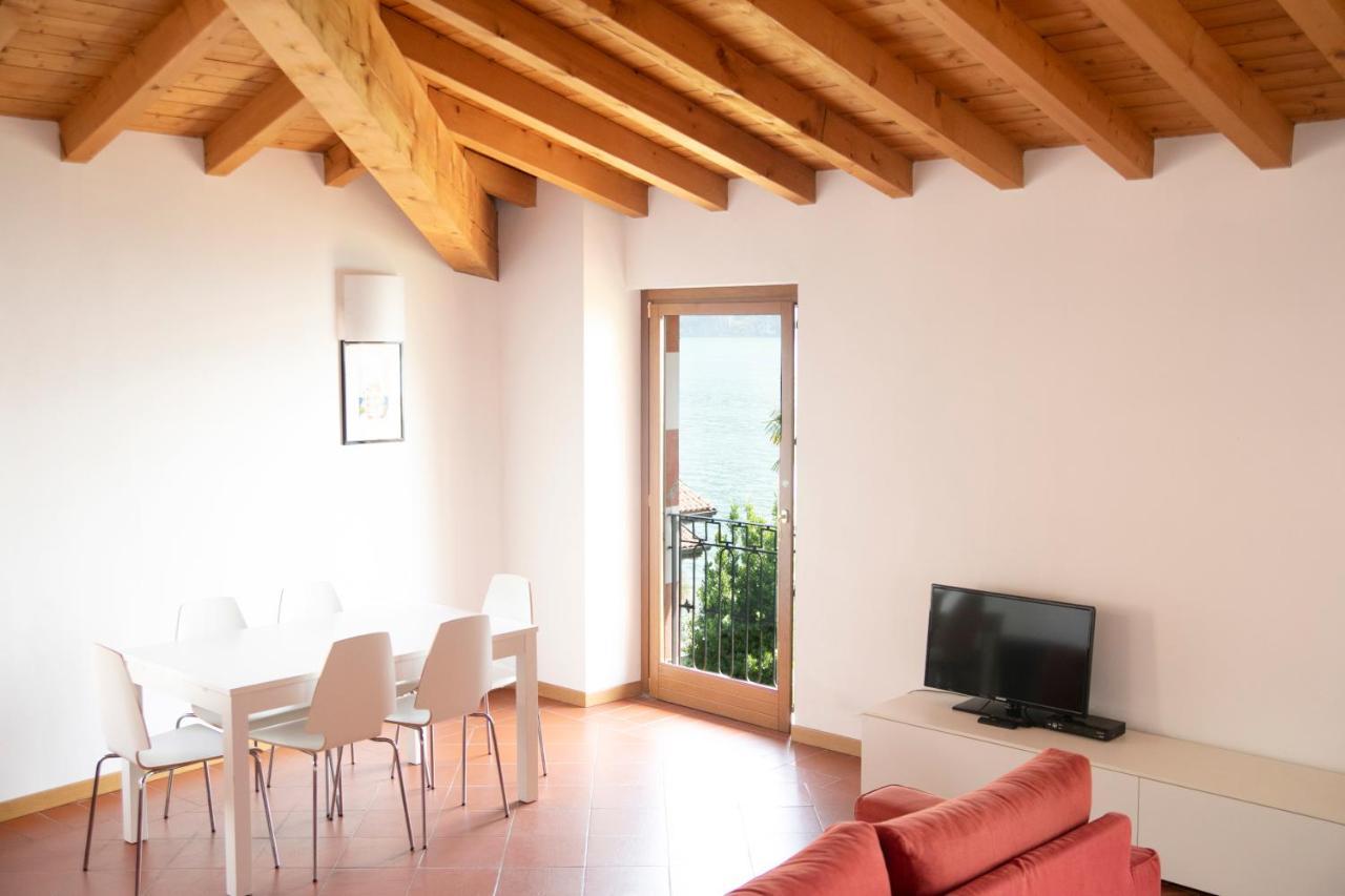Iseolakerental - Casa Del Pescatore Riva di Solto Eksteriør billede